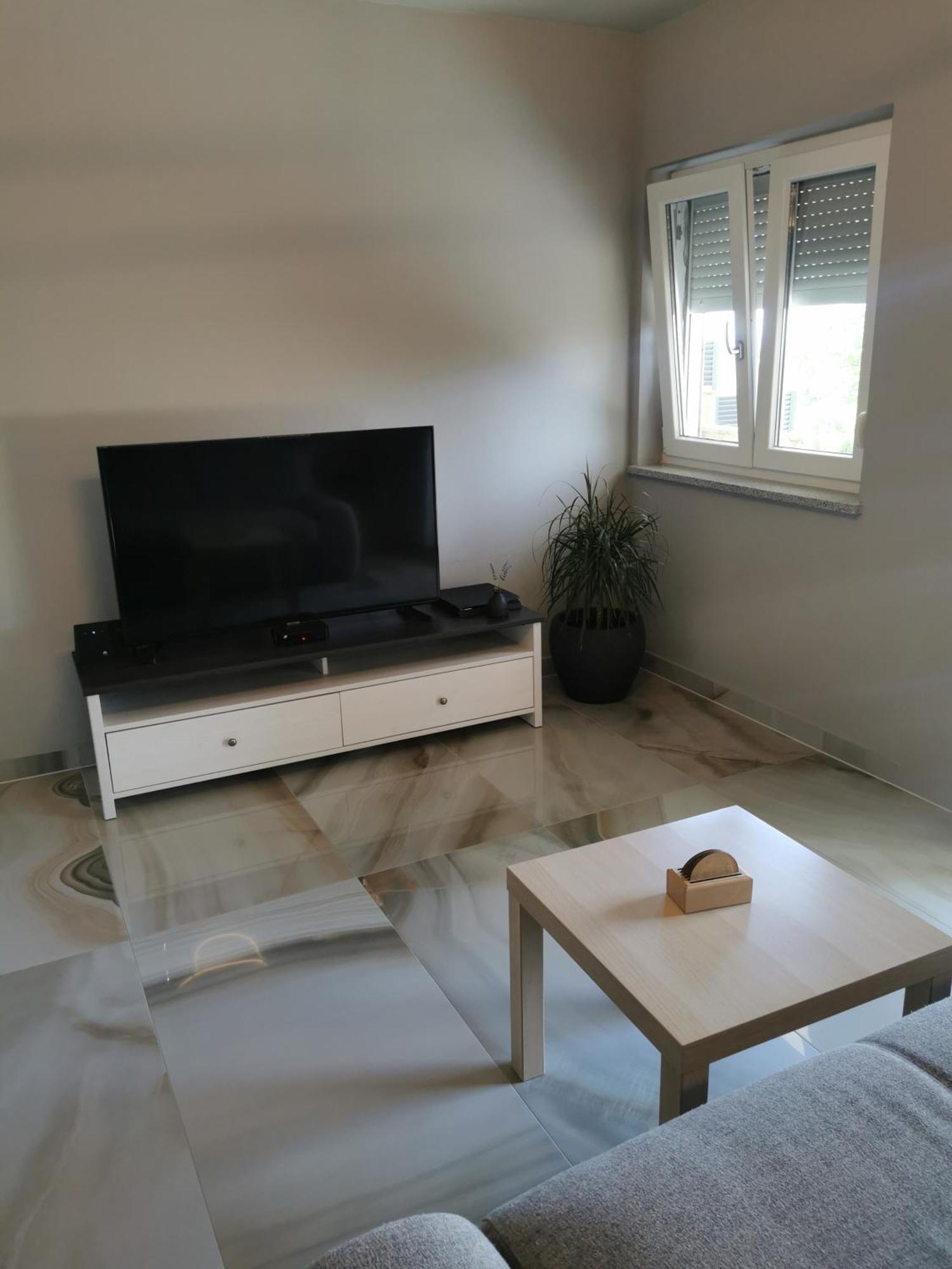 Apartment Luki Povile Exterior foto